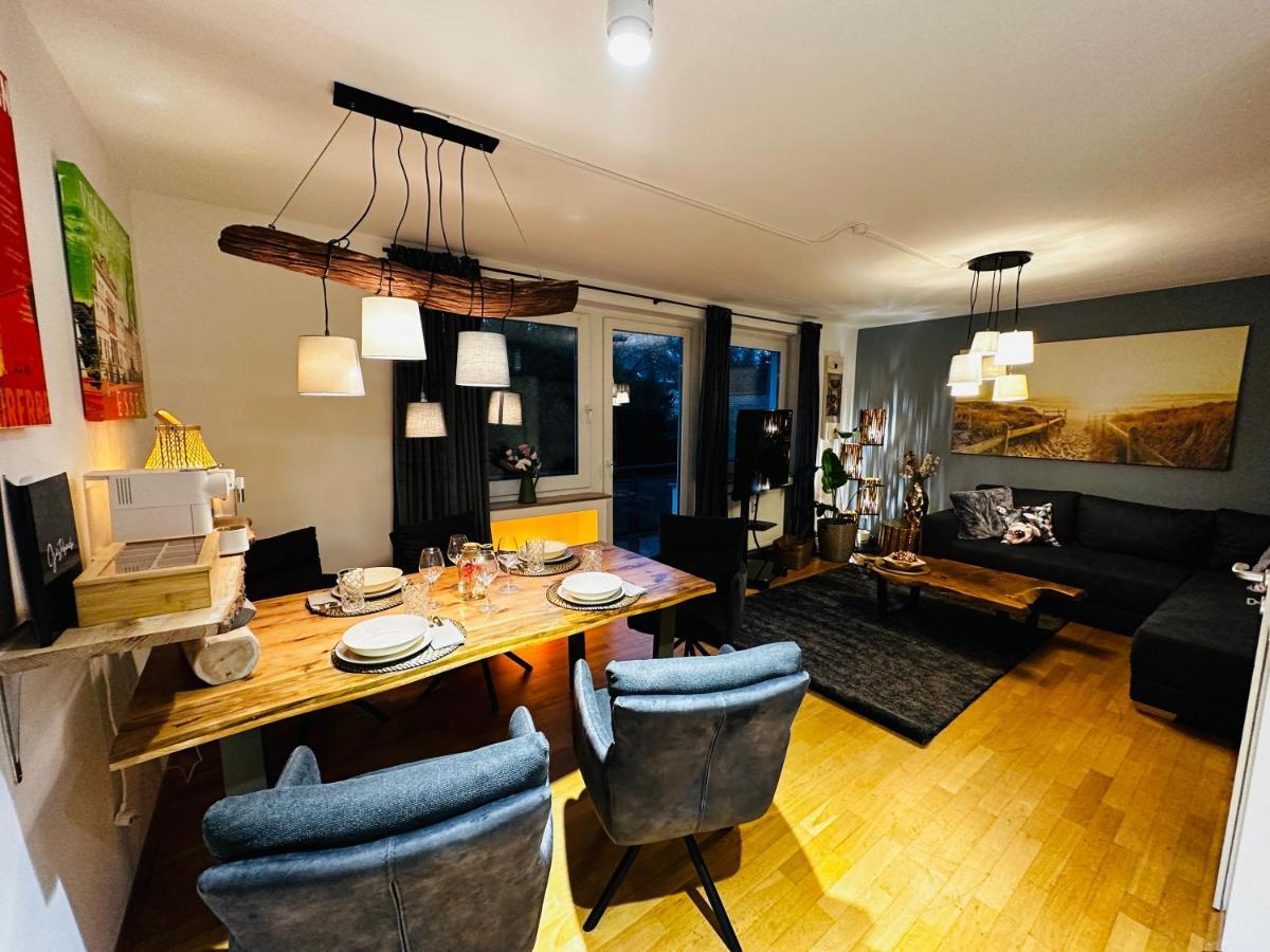 Apartamento Stilvoll-Mit Balkon- Zentral - Netflix-Nespresso Essen Exterior foto